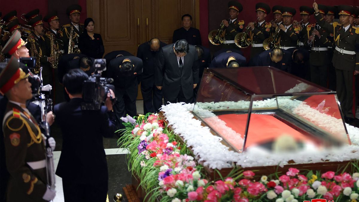 Zemřel šéf severokorejské propagandy, který sloužil všem třem Kimům